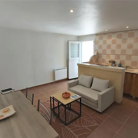 Independant, Piscine, Pool-house Et Terrasse Prives Holiday home